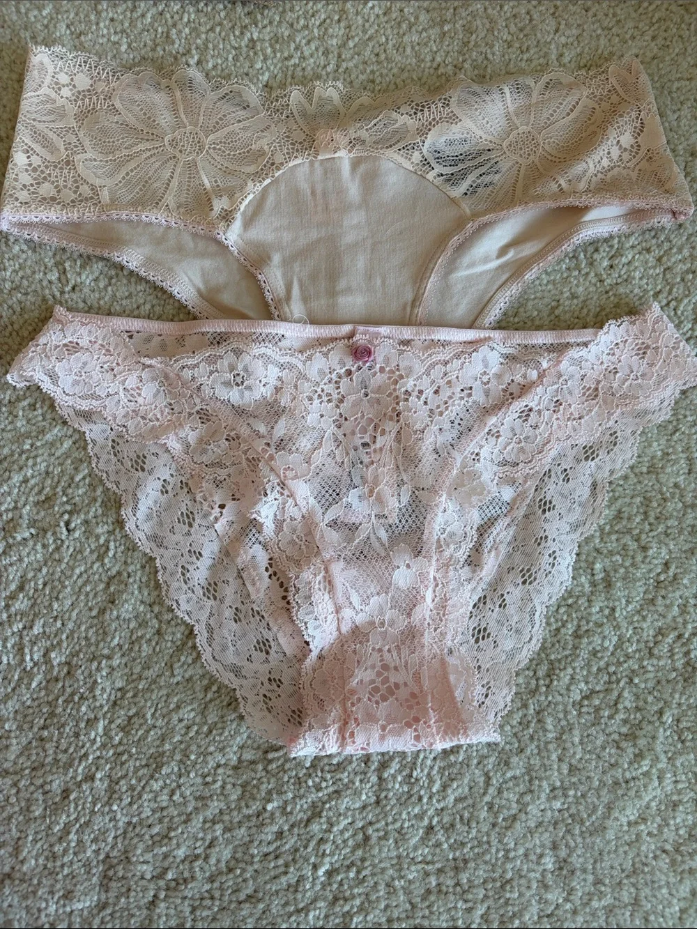 Victoria's Secret Pale Pink Lace Bikini Panties Set